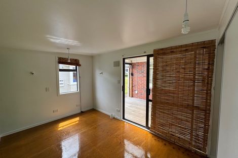 Photo of property in 41 Queensway, Three Kings, Auckland, 1024