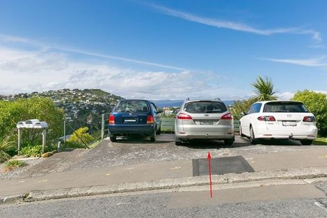 Photo of property in 2/27 Winston Street, Crofton Downs, Wellington, 6035