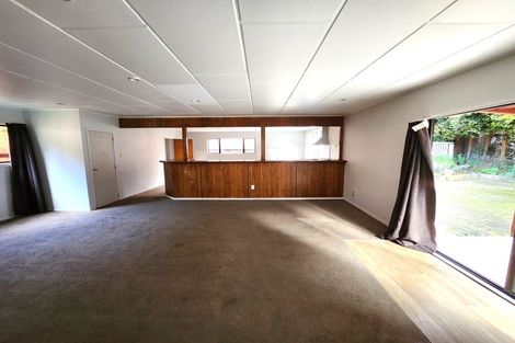 Photo of property in 105 Tidal Road, Mangere, Auckland, 2022
