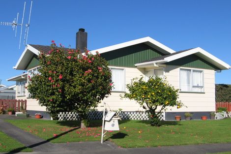 Photo of property in 6 Rutland Place, Milson, Palmerston North, 4414