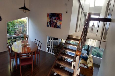 Photo of property in 19 Stratford Place, Otumoetai, Tauranga, 3110