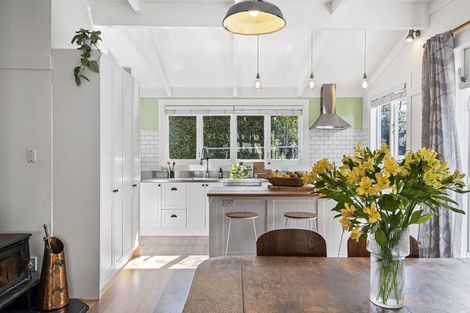 Photo of property in 1/58 Ngataringa Road, Devonport, Auckland, 0624