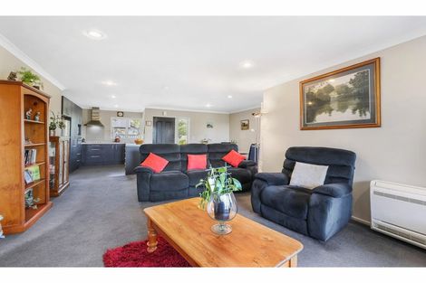 Photo of property in 140b Horndon Street, Darfield, 7510