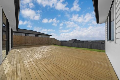 Photo of property in 171 Hitchen Road, Pokeno, 2402