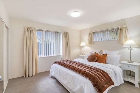 Photo of property in 1/117 Yaldhurst Road, Sockburn, Christchurch, 8042