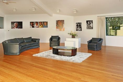 Photo of property in 86 Awanui Rise, Papakura, 2582