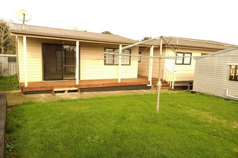 Photo of property in 18 Dungarvon Place, Clendon Park, Auckland, 2103