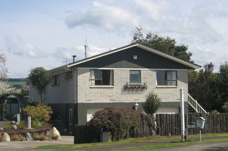Photo of property in 12 Peachgrove Terrace, Hillcrest, Rotorua, 3015