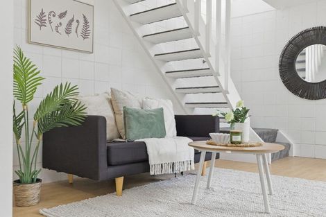Photo of property in 44 Miro Street, Mount Maunganui, 3116