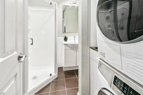 Photo of property in 5 Mckenzie Terrace, Te Aro, Wellington, 6011