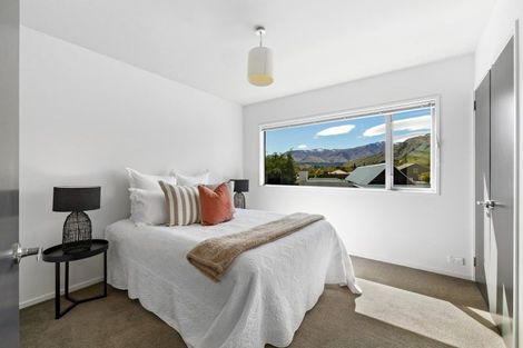 Photo of property in 26 Mavora Road, Lake Hayes, Queenstown, 9304
