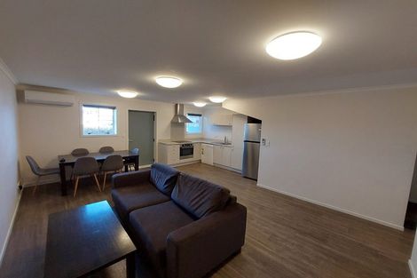 Photo of property in 11 Chiefs Court, Hamilton East, Hamilton, 3216