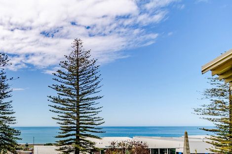 Photo of property in 6 Seaview Terrace, Bluff Hill, Napier, 4110
