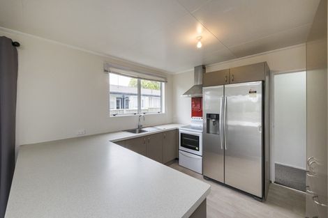Photo of property in 111 Apollo Parade, Milson, Palmerston North, 4414