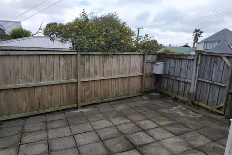 Photo of property in 69 Ngataringa Road, Devonport, Auckland, 0624