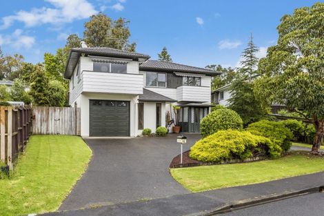 Photo of property in 25 Spinella Drive, Bayview, Auckland, 0629