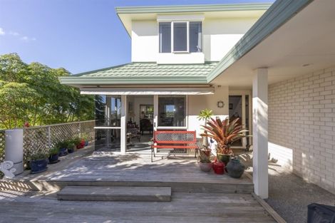Photo of property in 1/25 Little Barrier Avenue, Manly, Whangaparaoa, 0930