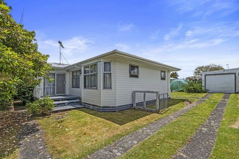 Photo of property in 41 Aotea Crescent, Tokoroa, 3420