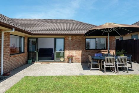 Photo of property in 9 Franshell Crescent, East Tamaki, Auckland, 2013