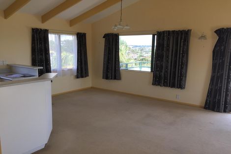 Photo of property in 44a Tiri Road, Manly, Whangaparaoa, 0930