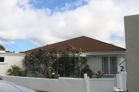 Photo of property in 2 Cavendish Square, Strathmore Park, Wellington, 6022