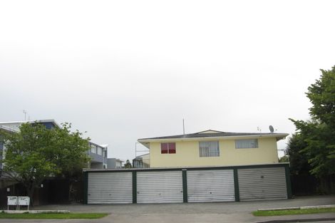 Photo of property in 2/447 Barbadoes Street, Edgeware, Christchurch, 8013