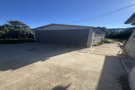 Photo of property in 20 Menzies Street, Sumner, Christchurch, 8081