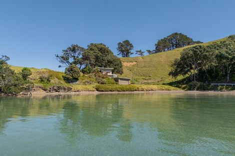 Photo of property in 50 Otautu Wharf Road, Colville, Coromandel, 3584