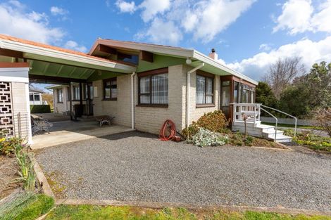 Photo of property in 12 Empire Street, Dannevirke, 4930