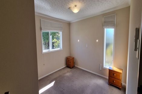 Photo of property in 4 Rachel Place, Avonhead, Christchurch, 8042