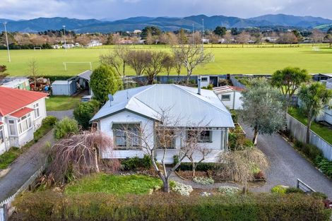 Photo of property in 24 Wyndham Street, Carterton, 5713