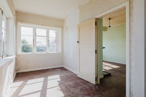 Photo of property in 6 Tyndall Street, Pahiatua, 4910