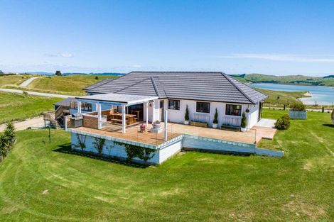 Photo of property in 63 Otara Road, Kaiwaka, 0573