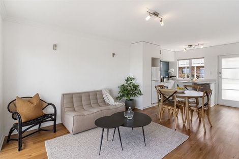 Photo of property in 4/9 Strong Street, St Johns, Auckland, 1072
