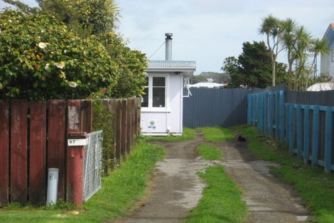 Photo of property in 87 Leslie Street, Waitara, 4320