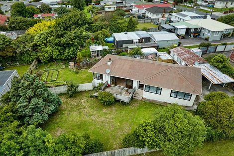 Photo of property in 5 Puriri Street, Wainuiomata, Lower Hutt, 5014