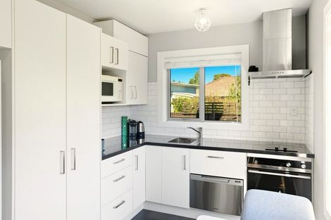 Photo of property in 6 Kennedys Bush Road, Halswell, Christchurch, 8025