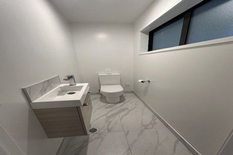 Photo of property in 4/61 Matipo Road, Te Atatu Peninsula, Auckland, 0610