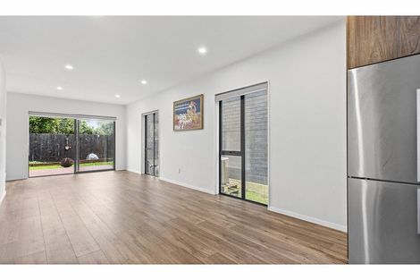 Photo of property in 32 Te Aparangi Road, Papakura, 2110