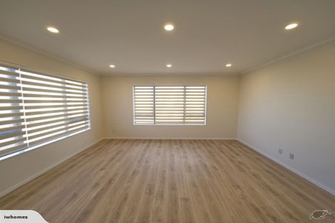 Photo of property in 23 Vazey Way, Hobsonville, Auckland, 0618