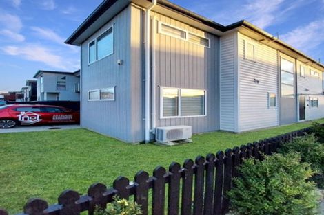 Photo of property in 34 Silvereye Road, Hobsonville, Auckland, 0616