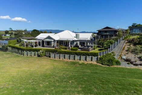 Photo of property in 15 Lynley Park Drive, Omokoroa, 3114