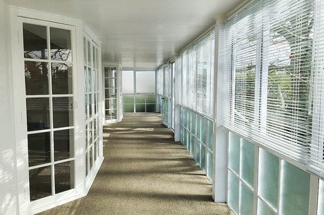 Photo of property in 1/4 Argyle Road, Browns Bay, Auckland, 0630