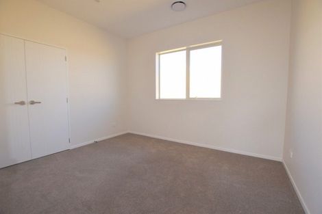 Photo of property in 36 Harbour Crest Drive, Waiuku, 2123