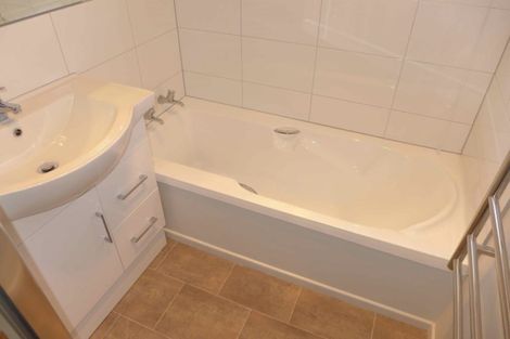 Photo of property in 39 Beeston Crescent, Manurewa, Auckland, 2102