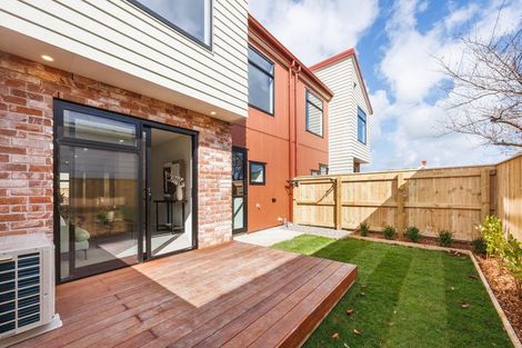 Photo of property in 43 Bourke Street, Palmerston North, 4410