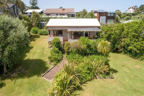 Photo of property in 35 Fishermans Bend, Whiritoa, Whangamata, 3691