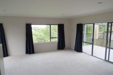 Photo of property in 13 Del Mar Place, Merrilands, New Plymouth, 4312
