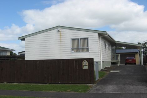 Photo of property in 42 Burundi Avenue, Clendon Park, Auckland, 2103