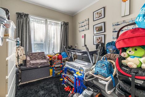 Photo of property in 12 Orsova Place, Lynfield, Auckland, 1042